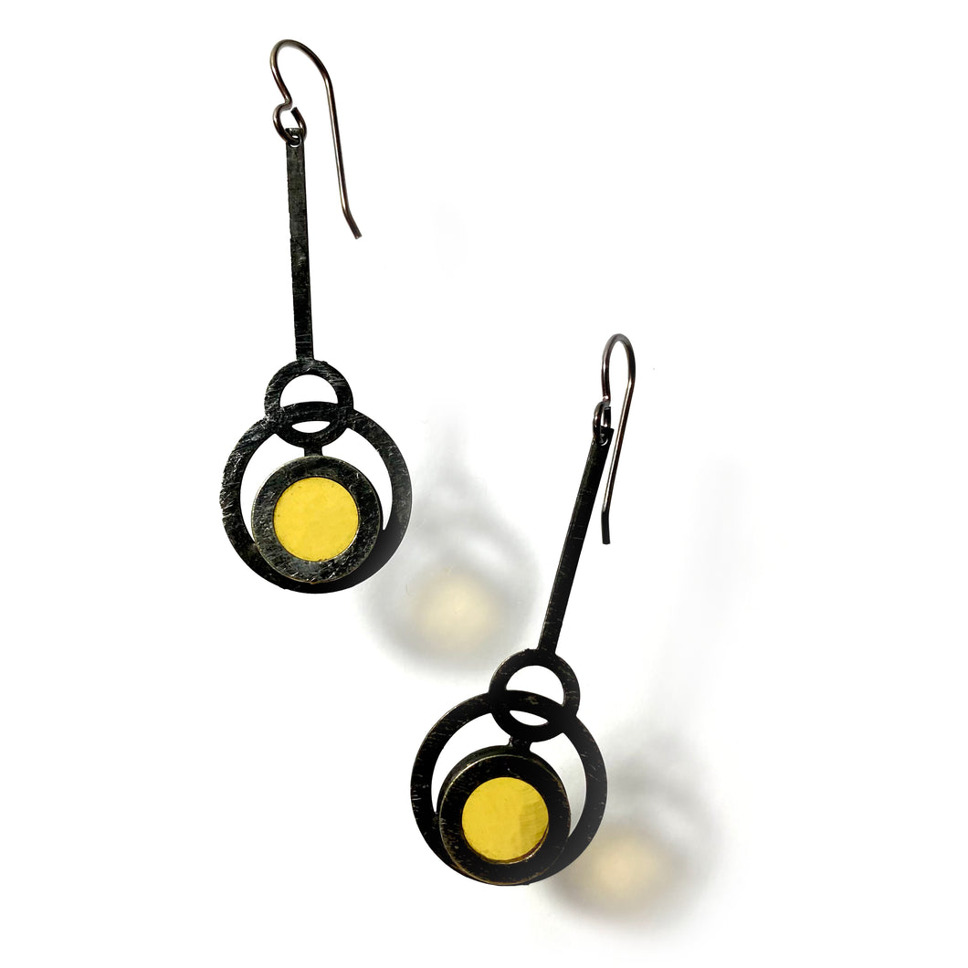 LIGHT AMBER ECLIPSE PENDULUM EARRINGS